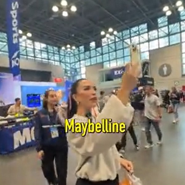 TikTok Thumb
